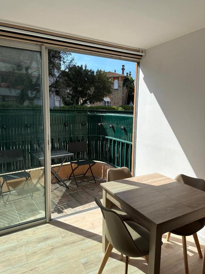 Charmant Studio Neuf 150M Plage Sur Avenue Principale Climatise Et Parking Cavalaire-sur-Mer Zewnętrze zdjęcie