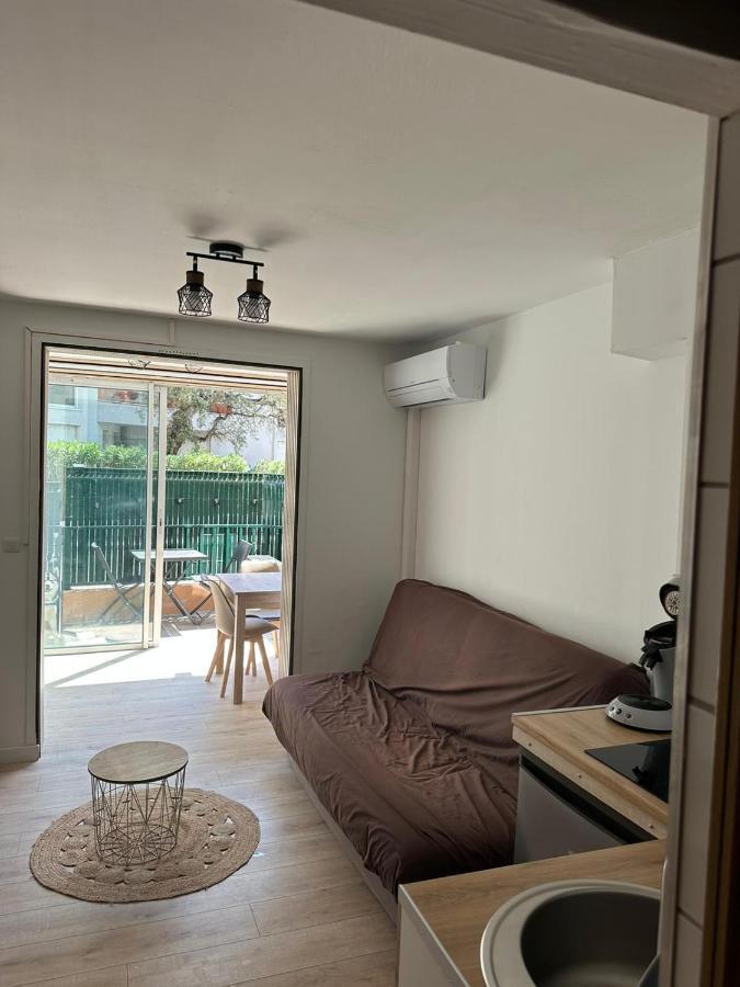 Charmant Studio Neuf 150M Plage Sur Avenue Principale Climatise Et Parking Cavalaire-sur-Mer Zewnętrze zdjęcie