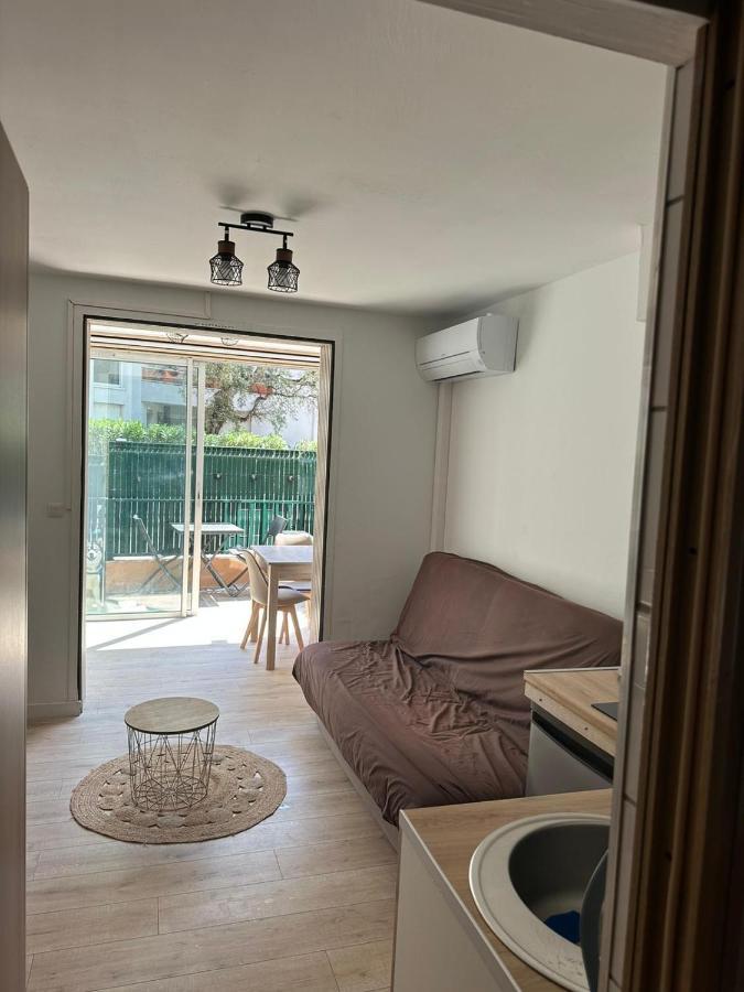 Charmant Studio Neuf 150M Plage Sur Avenue Principale Climatise Et Parking Cavalaire-sur-Mer Zewnętrze zdjęcie